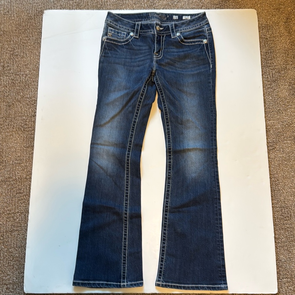 Miss Me mid-rise boot-cut
